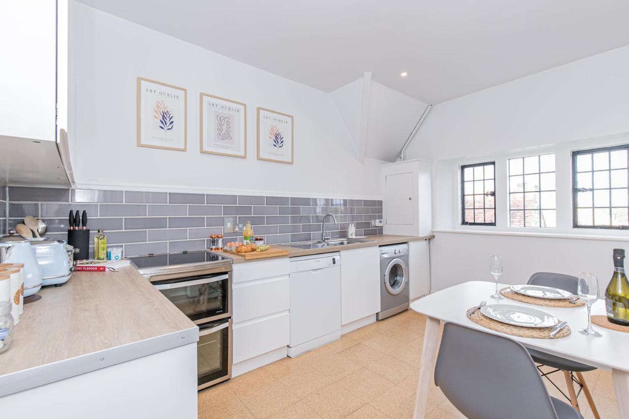 Oxfordshire Living - The Spencer Apartment - وودستوك المظهر الخارجي الصورة